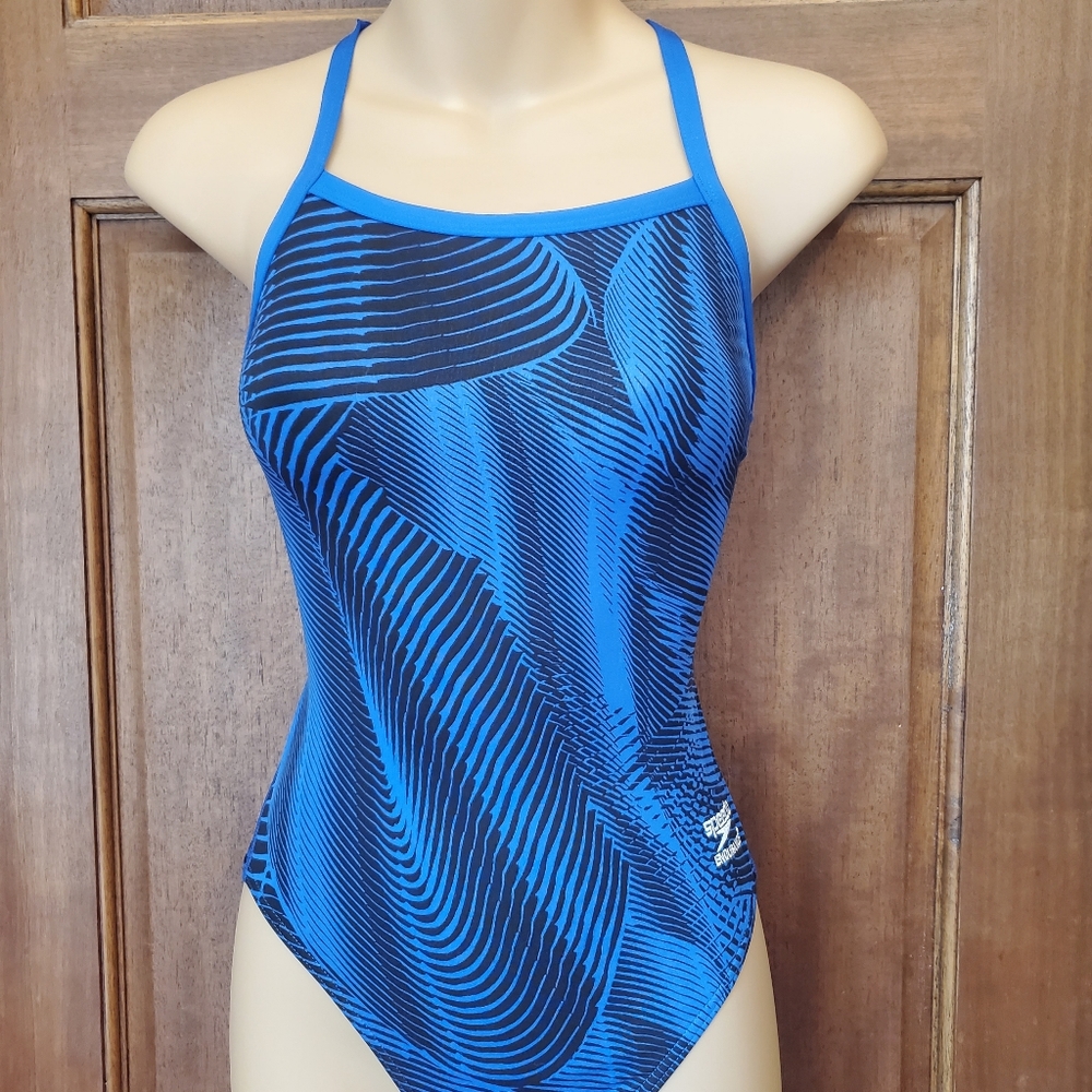 Speedo endurance suit size 28